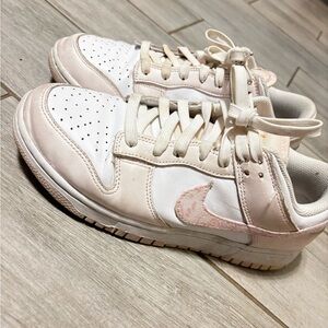White and Pink nike dunks